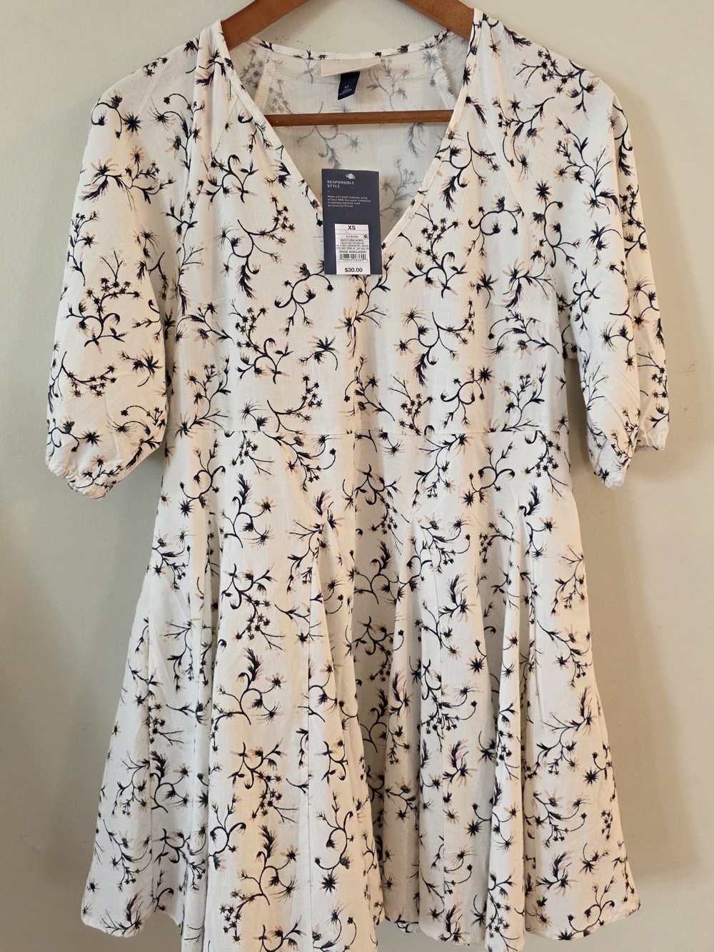 Universal Thread Bell Sleeve White Mini Dress with Black And Pink Floral Print - Picture 3 of 10